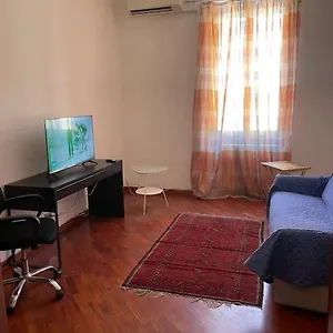  Appartamento Flat In Furio Camillo Italia